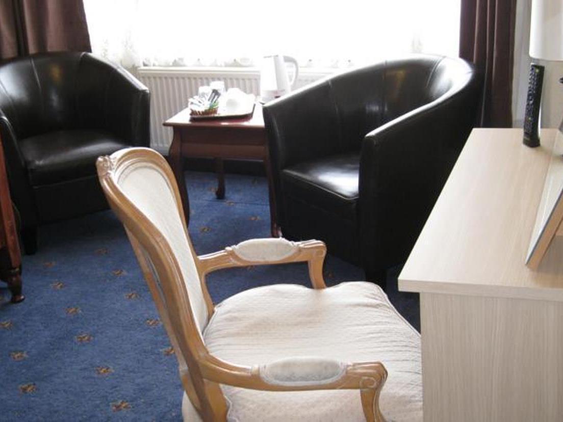 Woodlands Hotel Бирмингем Экстерьер фото