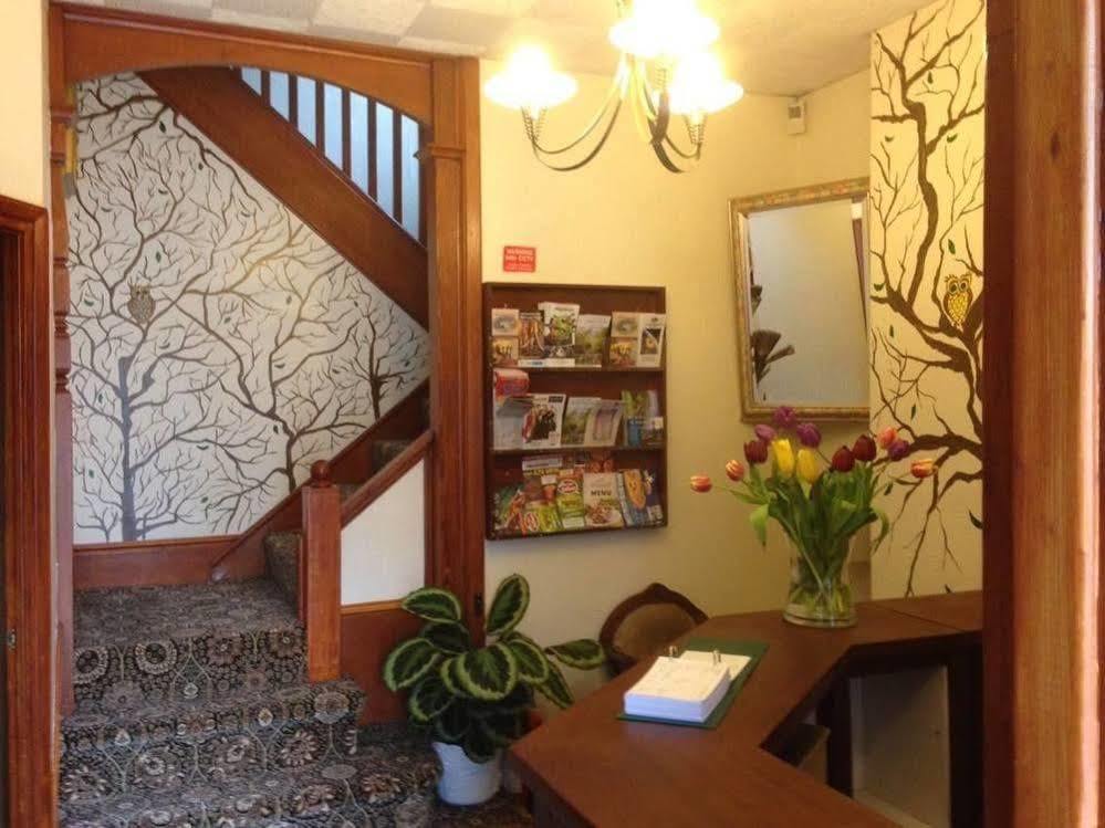 Woodlands Hotel Бирмингем Экстерьер фото